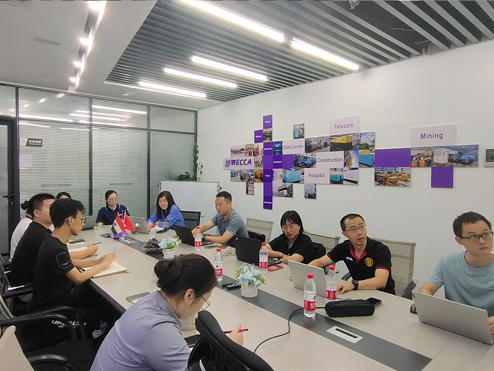 Entrenamiento de Schneider UPS 