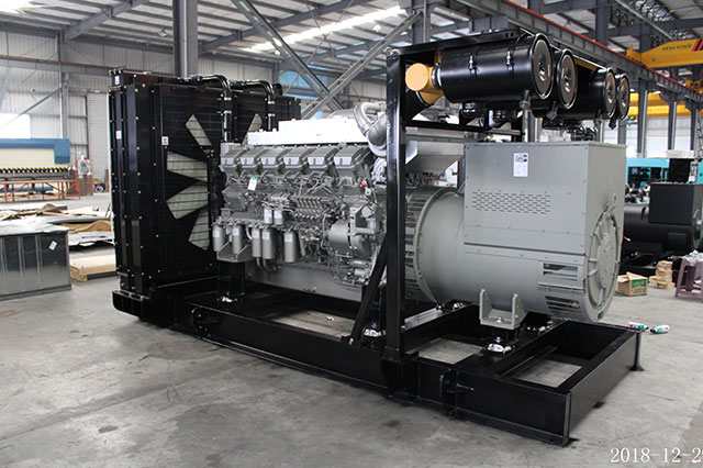 Generador de diesel Mitsubishi / PYME de alta potencia 2250KVA para negocios